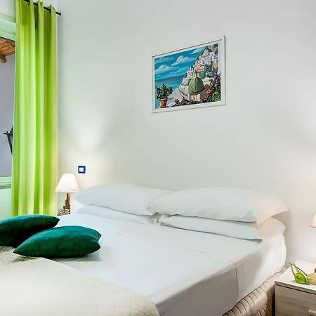 Ferienwohnung Joe’s Flat 1 Modern ... Sorrent Exterior foto